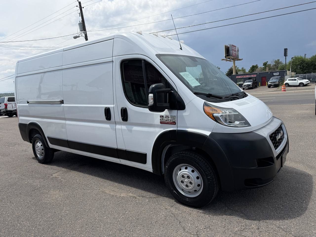 Used 2020 RAM ProMaster 2500 FWD image 2