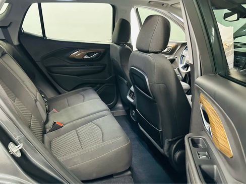 Used 2020 GMC Terrain SLE w/ Driver Convenience Package image 25