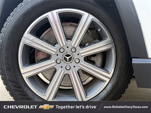 Used 2022 Mercedes-Benz GLS 450 4MATIC image 10