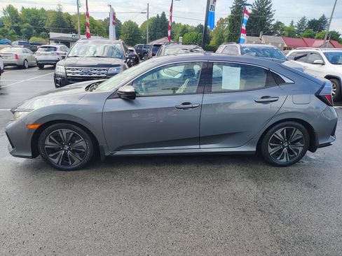 Used 2018 Honda Civic EX image 8