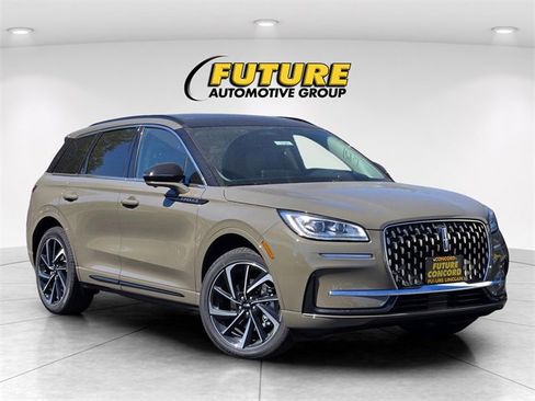 New 2025 Lincoln Corsair Grand Touring w/ Equipment Group 302A image 1