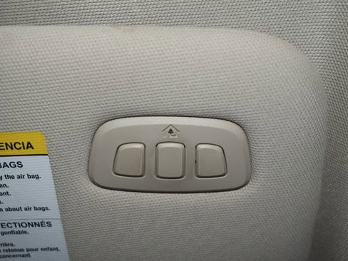 Used 2022 Ford Explorer Limited image 37