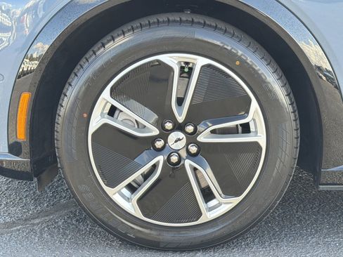 Used 2023 Ford Mustang Mach-E Premium image 34