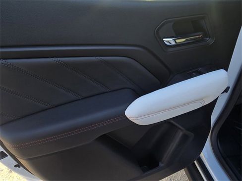 New 2026 GMC Canyon AT4X image 11