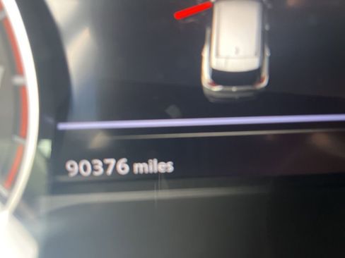 Used 2021 Nissan Rogue SV image 4