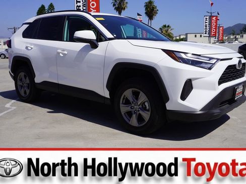 Used 2025 Toyota RAV4 XLE w/ Convenience Package image 1