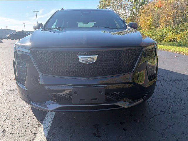 Used 2024 Cadillac XT4 Sport AWD/4WD image 6