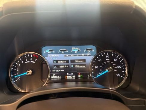 Used 2018 Ford Expedition Limited w/ Equipment Group 301A AWD/4WD image 23
