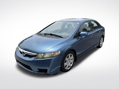 Used 2010 Honda Civic LX image 3