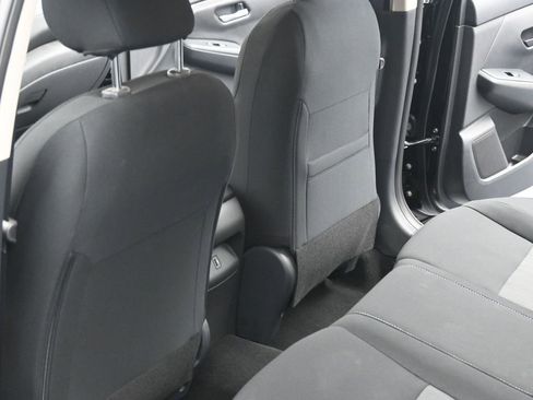 Certified 2025 Nissan Sentra SV image 18