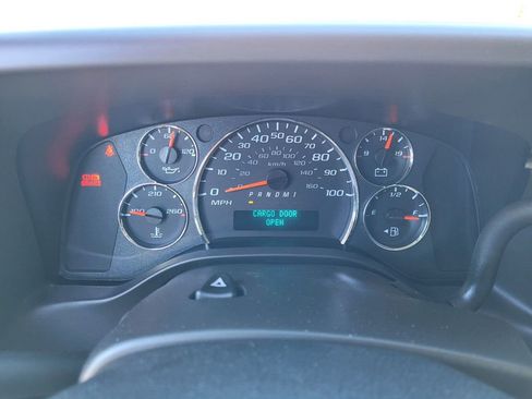 New 2025 Chevrolet Express 2500 w/ Driver Convenience Package image 30
