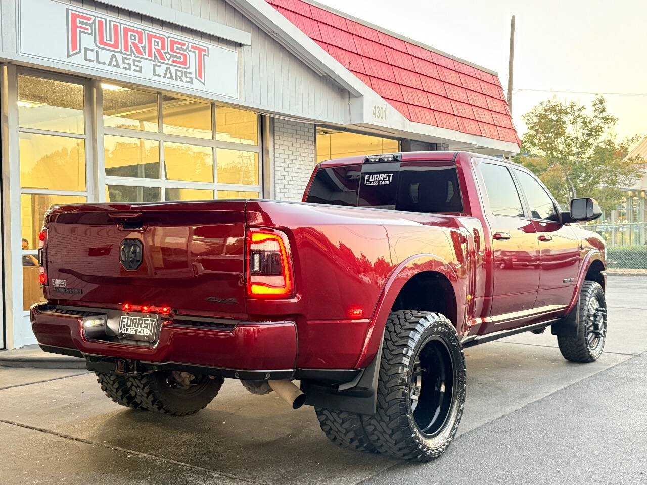 Used 2020 RAM 3500 Laramie AWD/4WD image 3