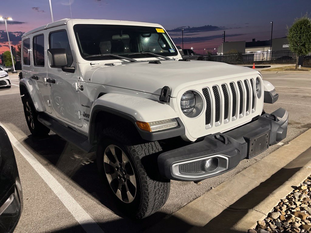 Used 2018 Jeep Wrangler Unlimited Sahara AWD/4WD image 2