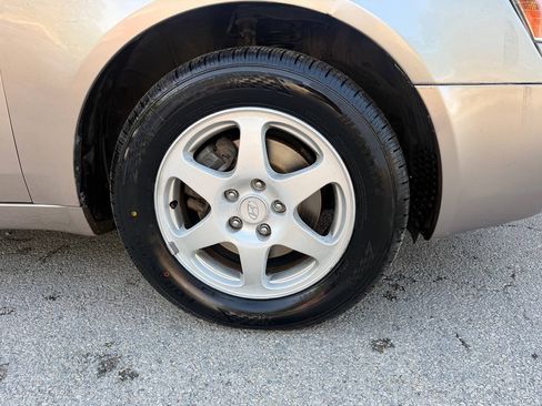 Used 2006 Hyundai Sonata LX FWD image 31