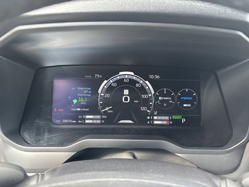 Certified 2025 Toyota Sequoia SR5 AWD/4WD image 22