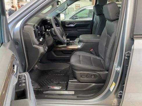 New 2026 Chevrolet Silverado 1500 RST image 9