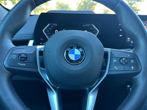 Used 2025 BMW X1 xDrive28i w/ Technology Package image 30