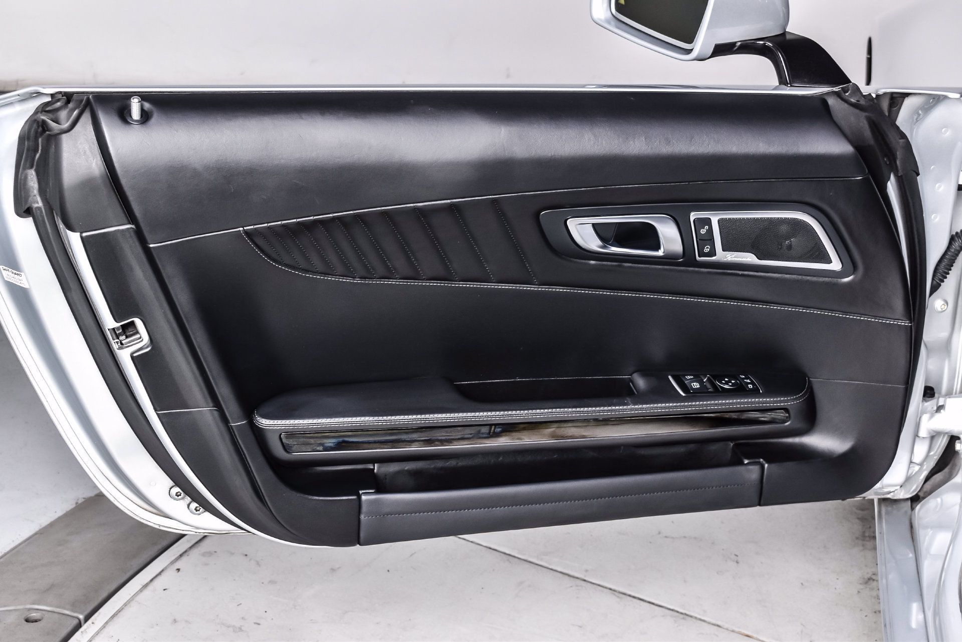 Used 2016 Mercedes-Benz AMG GT S image 13