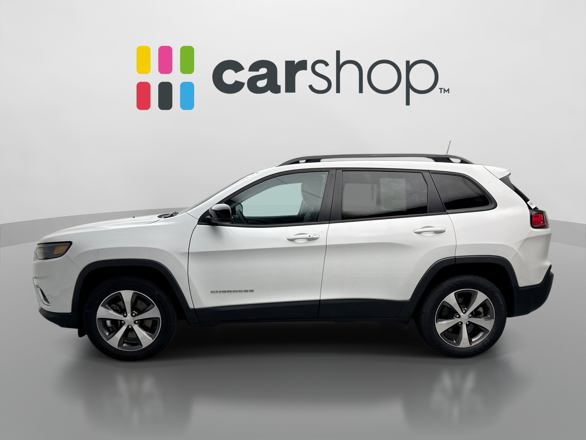 Used 2022 Jeep Cherokee Limited AWD/4WD image 2