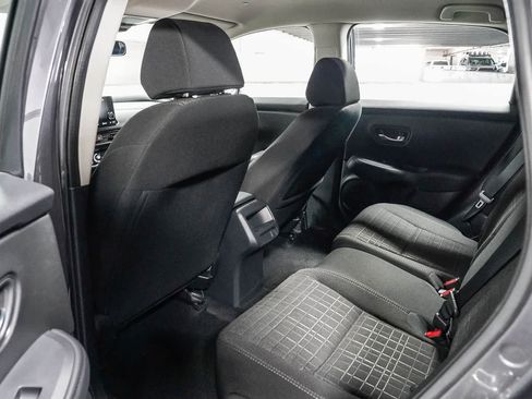 Used 2025 Honda HR-V LX image 18