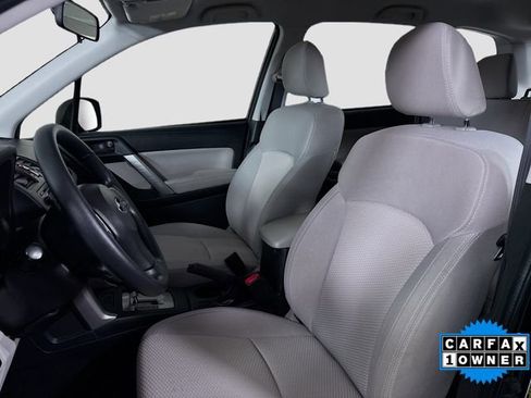 Used 2015 Subaru Forester 2.5i w/ Alloy Wheel Package image 18