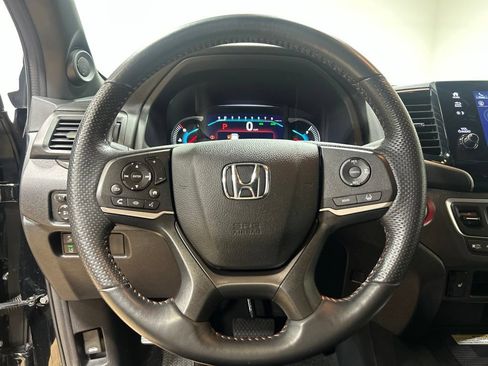 Used 2022 Honda Pilot TrailSport image 36