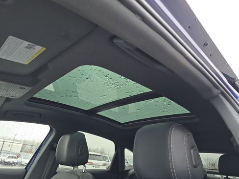 Certified 2023 Audi Q4 e-tron Premium Plus w/ Premium Plus image 9