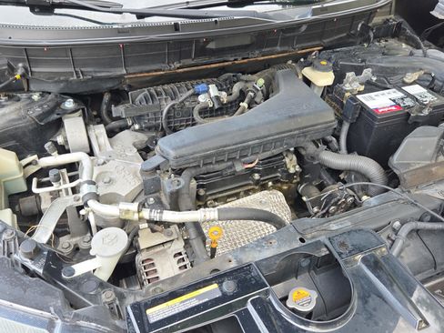 Used 2016 Nissan Rogue SL w/ SL Premium Package image 17