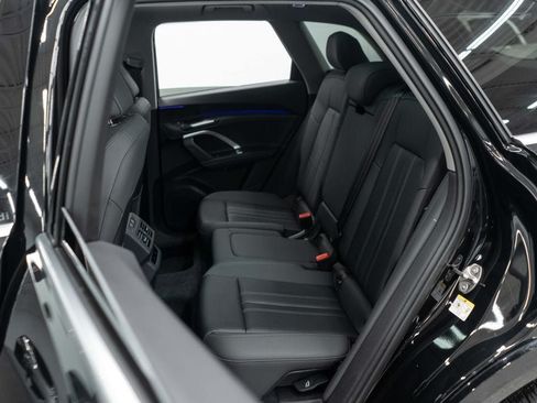 Used 2025 Audi Q5 Premium AWD/4WD image 33