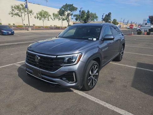Used 2024 Volkswagen Atlas Cross Sport SEL Premium R-Line AWD/4WD image 1