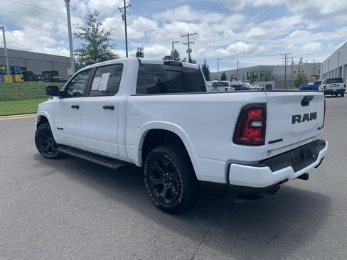Used 2025 RAM 1500 Big Horn AWD/4WD image 8