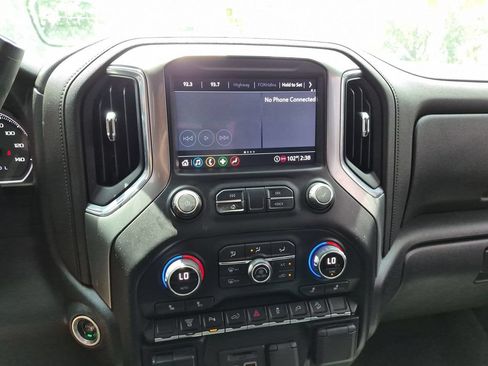 Used 2022 Chevrolet Silverado 2500 LT w/ All Star Edition AWD/4WD image 17