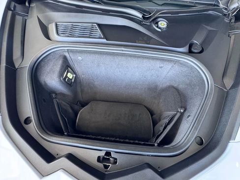 Used 2020 Chevrolet Corvette Stingray Premium Cpe w/ 3LT Preferred Equipment Group image 36