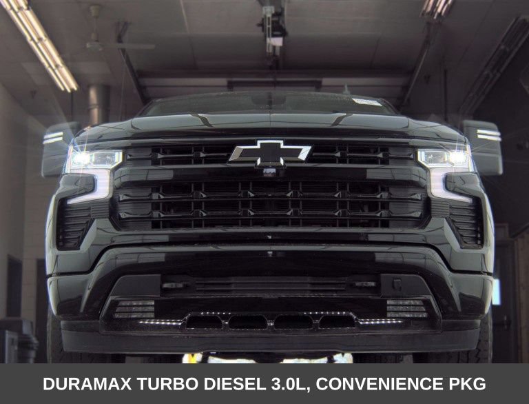 Used 2024 Chevrolet Silverado 1500 RST w/ Max Trailering Package AWD/4WD image 2