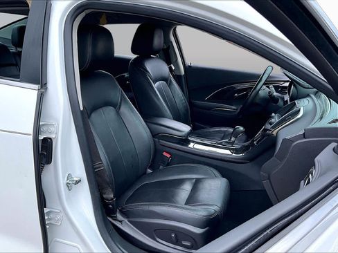 Used 2015 Buick LaCrosse Leather FWD image 8