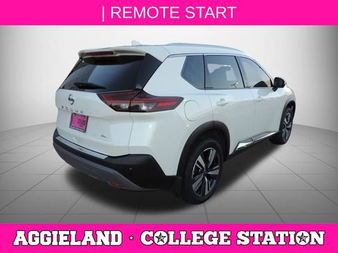 Certified 2021 Nissan Rogue SL image 4