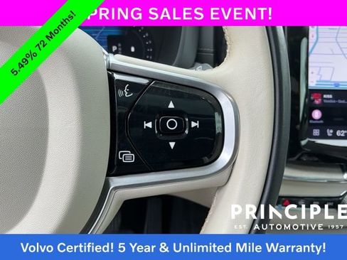 Certified 2023 Volvo XC60 B5 Ultimate w/ Climate Package FWD image 24