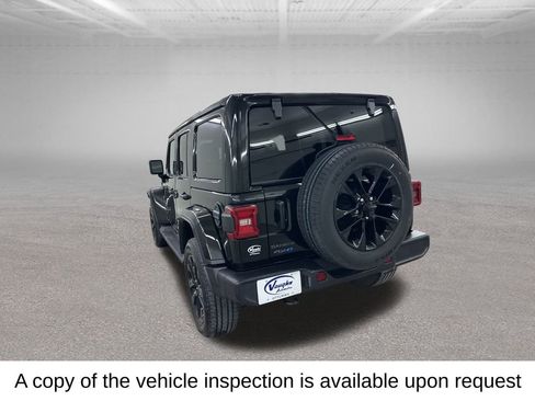 Used 2025 Jeep Wrangler Unlimited Sahara image 10
