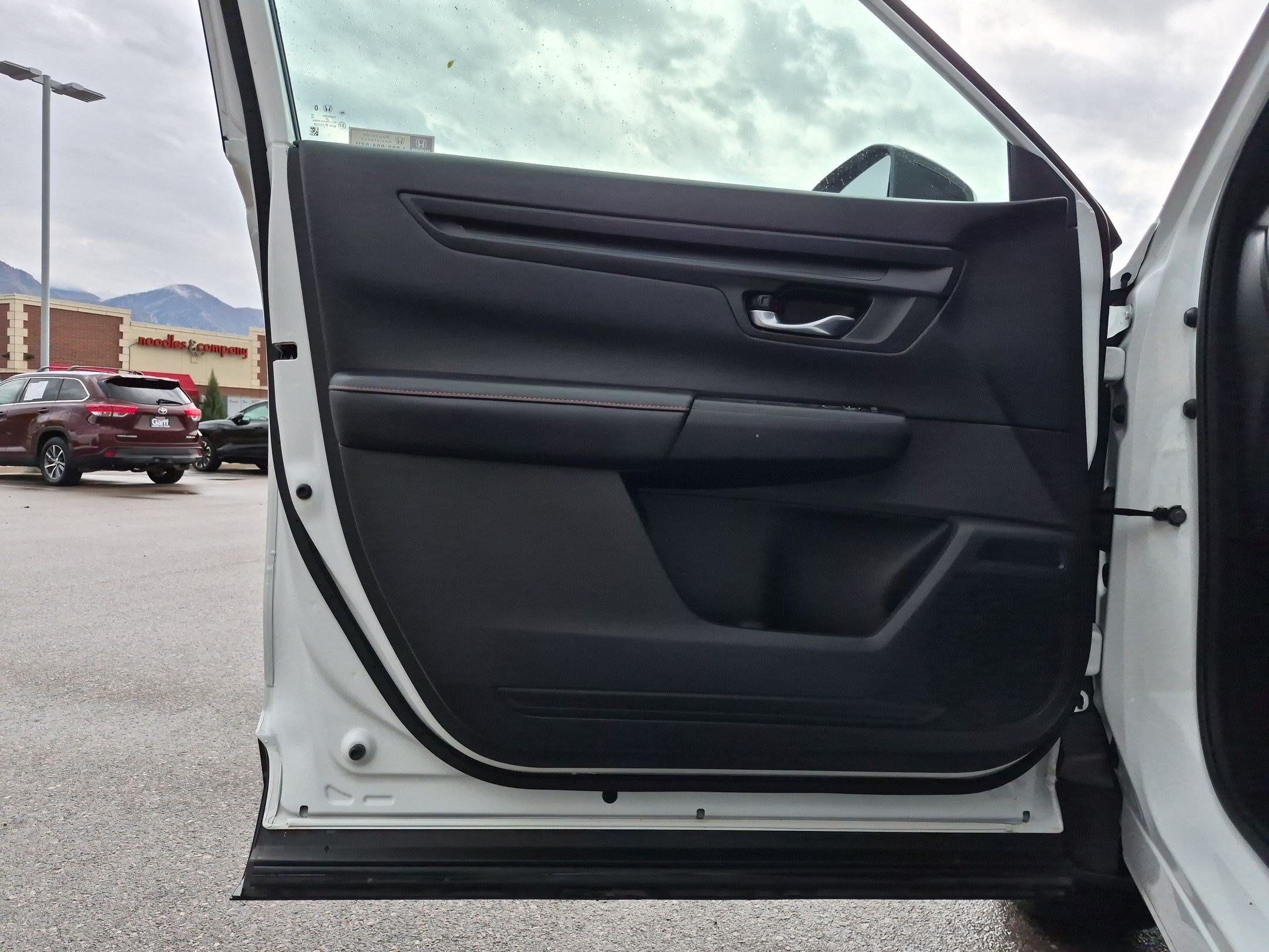 Used 2023 Honda CR-V Sport image 14