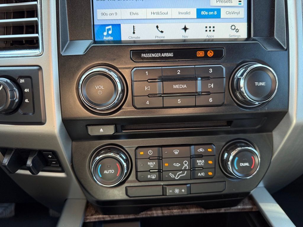 Used 2017 Ford F250 Lariat w/ Chrome Package AWD/4WD image 16