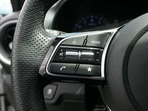 Used 2023 Kia Forte GT-Line FWD image 16
