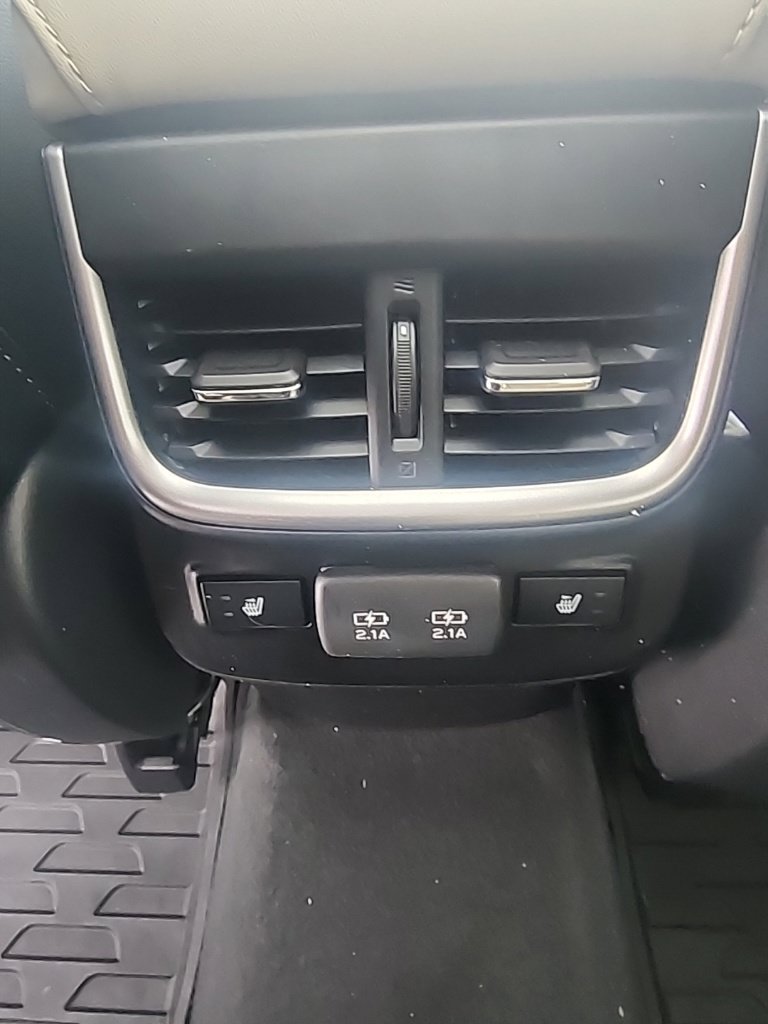 Used 2020 Subaru Outback Limited AWD/4WD image 15
