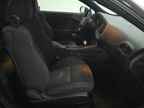 Used 2021 Dodge Challenger R/T Scat Pack w/ T/A Package image 11