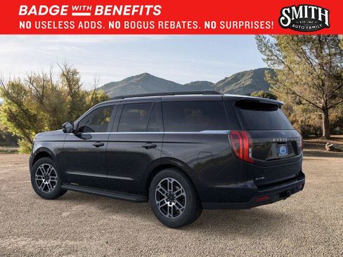 New 2025 Ford Expedition Active RWD image 5