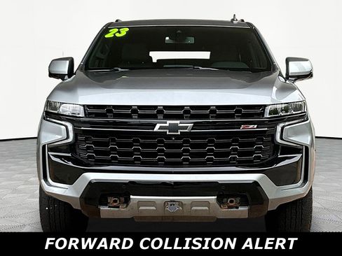 Used 2023 Chevrolet Suburban Z71 w/ Z71 Off-Road Package AWD/4WD image 2