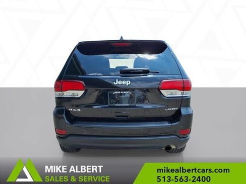 Used 2021 Jeep Grand Cherokee Laredo AWD/4WD image 6