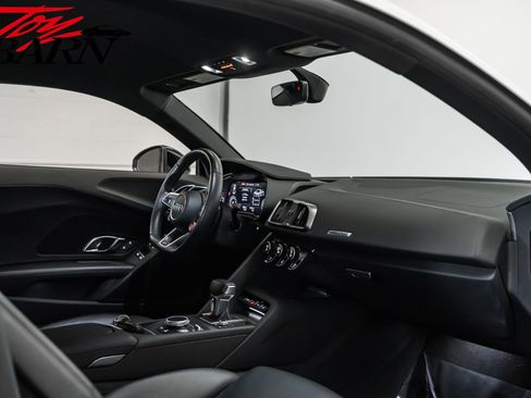 Used 2018 Audi R8 V10 image 47