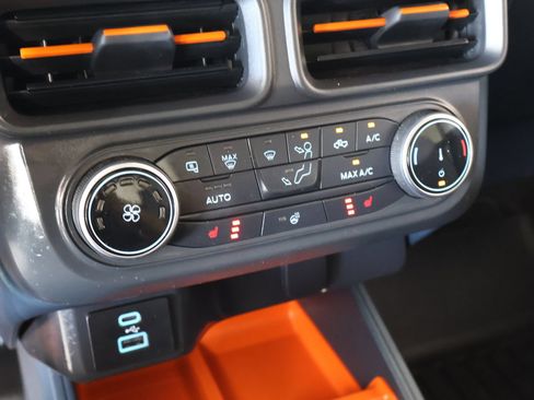 Used 2023 Ford Maverick XLT w/ XLT Luxury Package FWD image 7