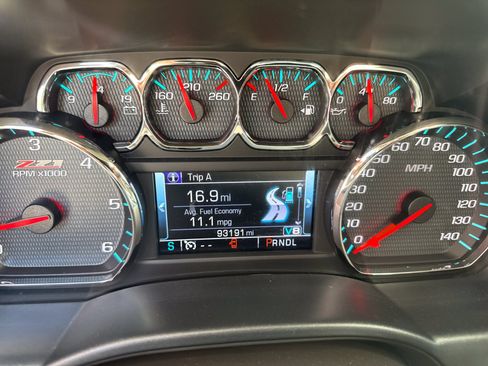 Used 2017 Chevrolet Silverado 1500 LT w/ All Star Edition AWD/4WD image 10