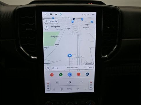 Used 2024 Ford Ranger XLT w/ Technology Package image 14